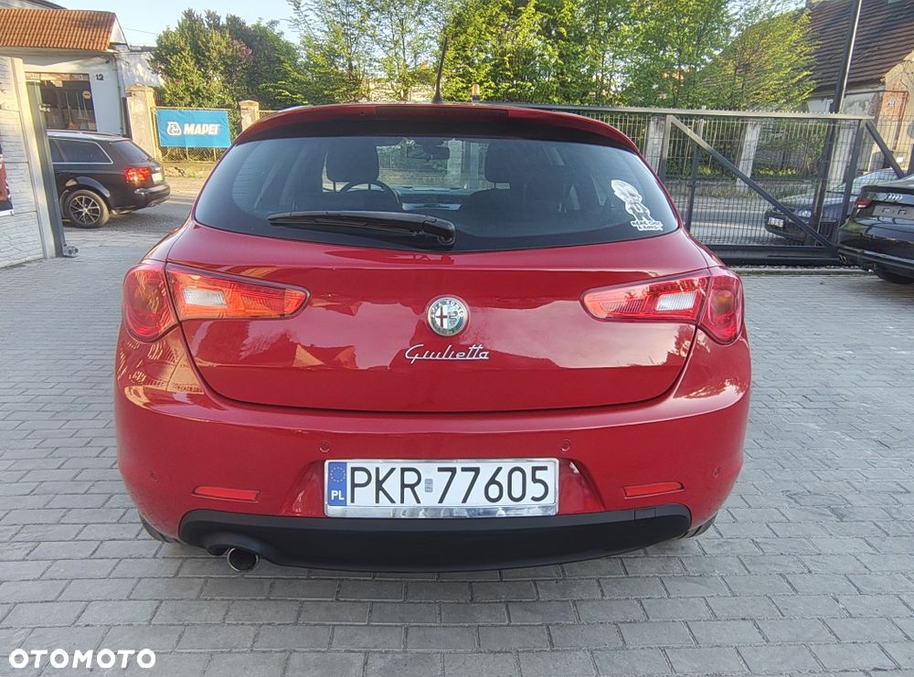 Alfa Romeo Giulietta - 2