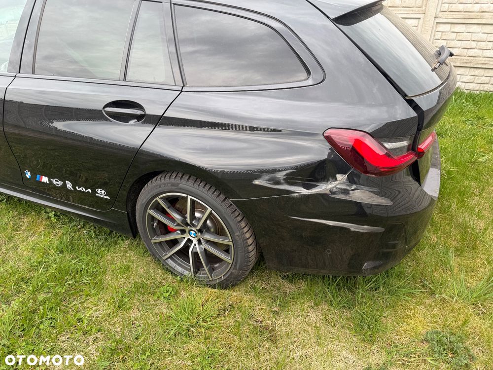 BMW Seria 3 320d M Sport - 9