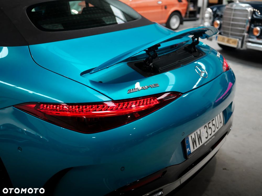 Mercedes-Benz SL AMG 63 4-Matic+ - 38