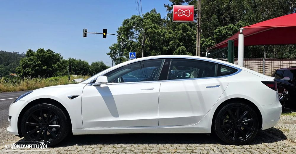 Tesla Model 3 Standard Range Plus RWD - 3