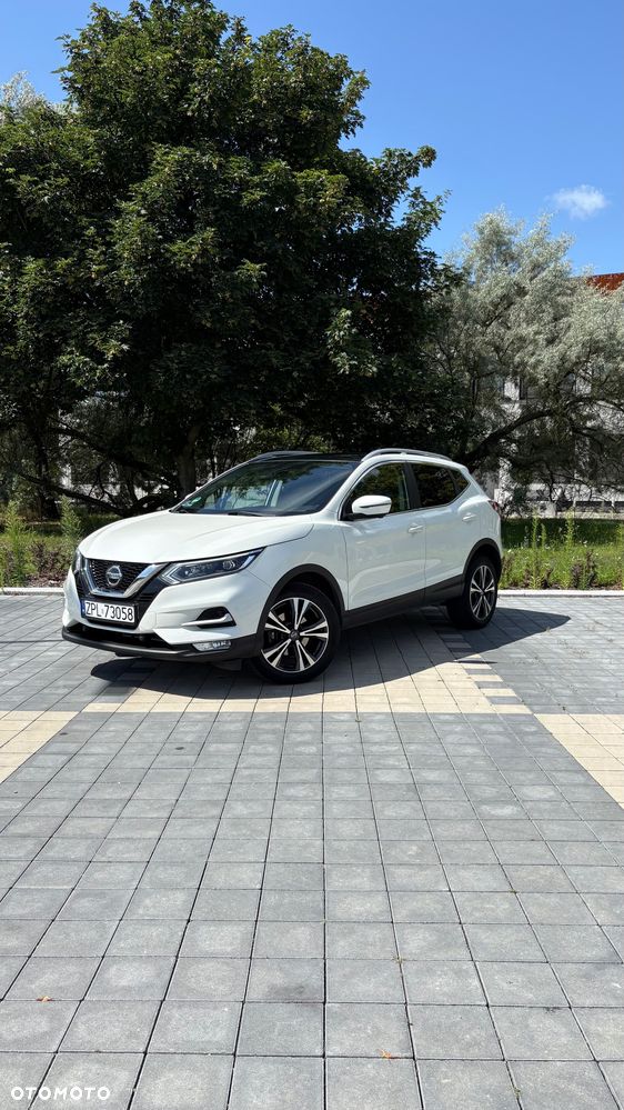 Nissan Qashqai 1.2 DIG-T N-Connecta - 1