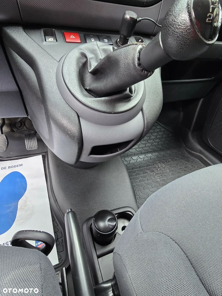 Citroën BERLINGO - 28