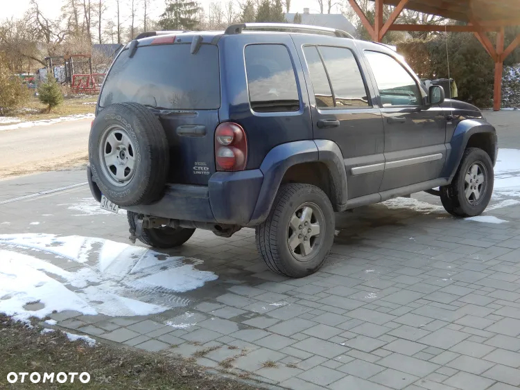 Jeep Liberty 2.8 CRD 4x4 - 6