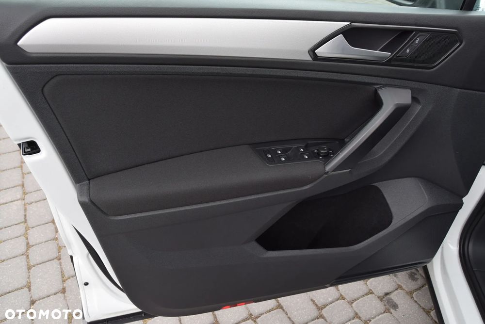 Volkswagen Tiguan 1.4 TSI BlueMotion Technology Trend & Fun - 22