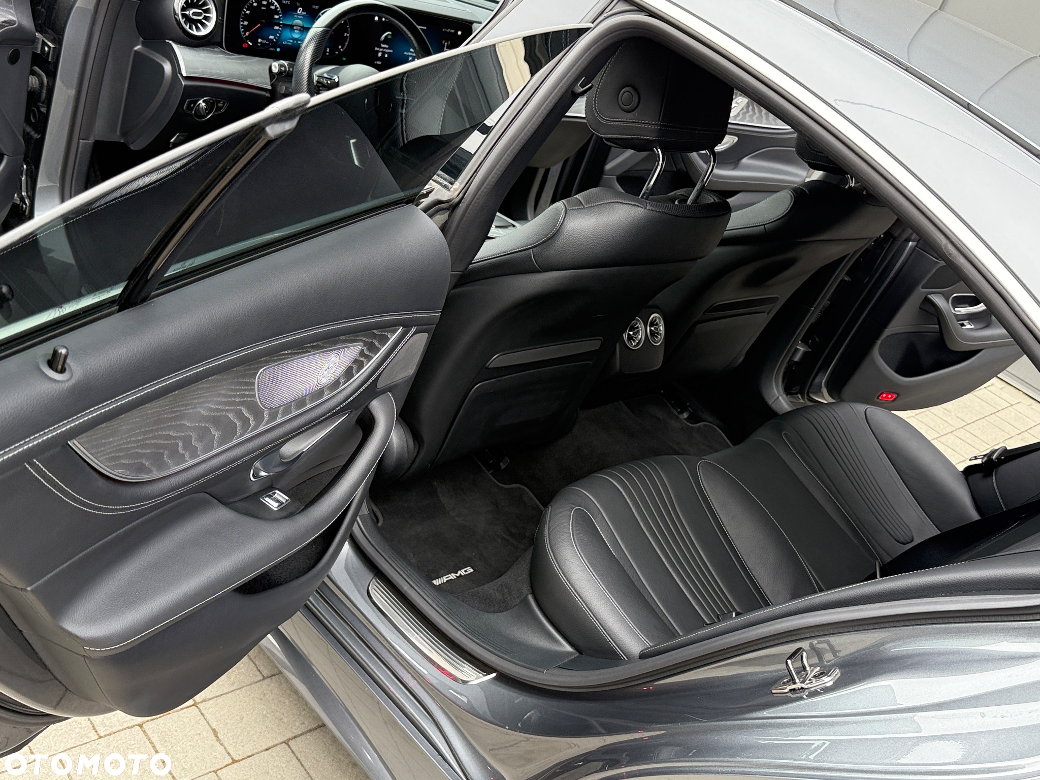 Mercedes-Benz CLS 400 d 4-Matic AMG - 20