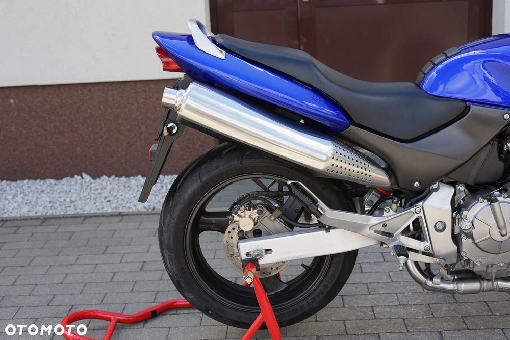 Honda Hornet - 5