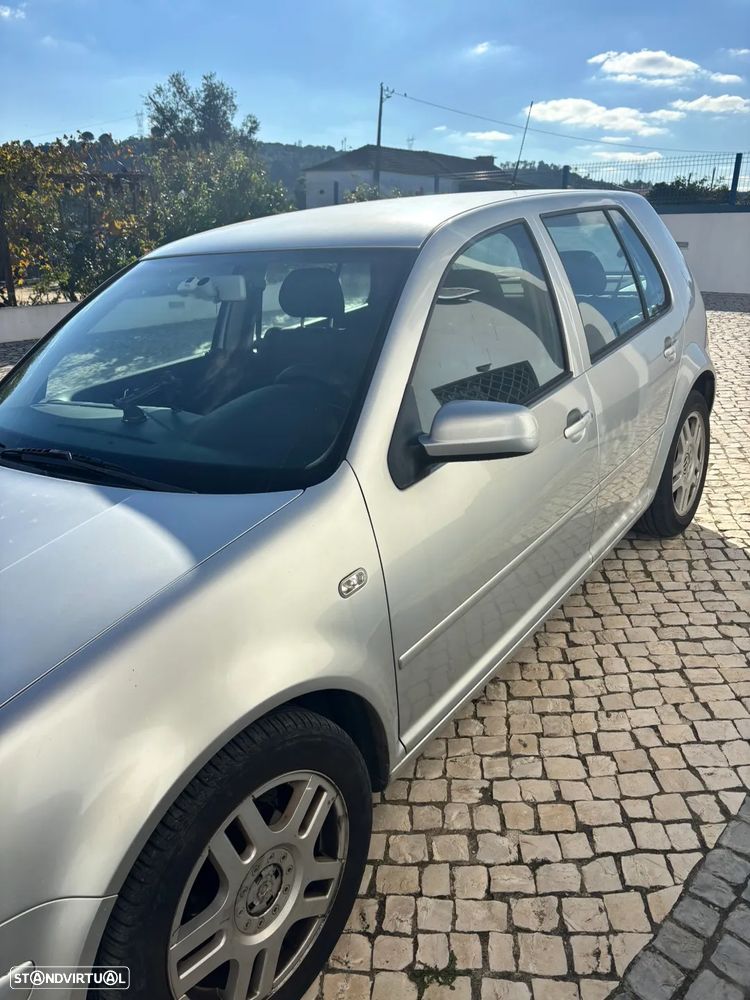 VW Golf 1.4i Conceptline - 3