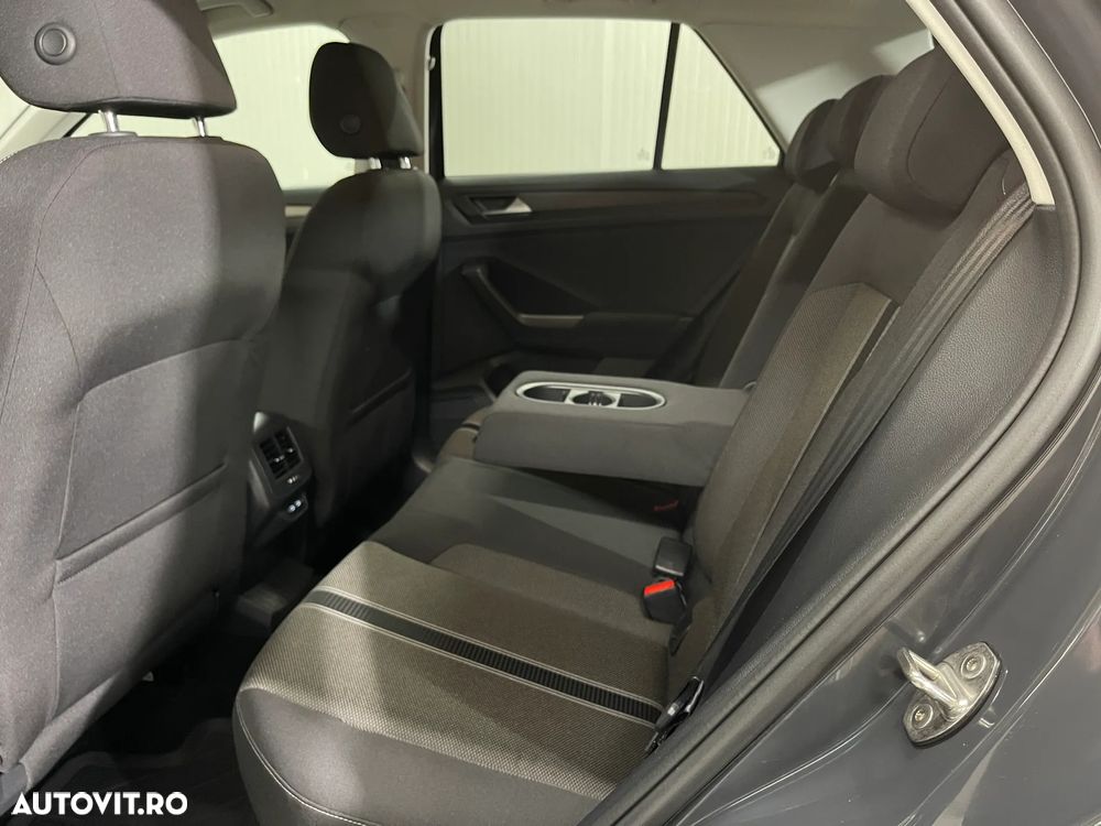 Volkswagen T-ROC 2.0 TDI DSG Design - 11