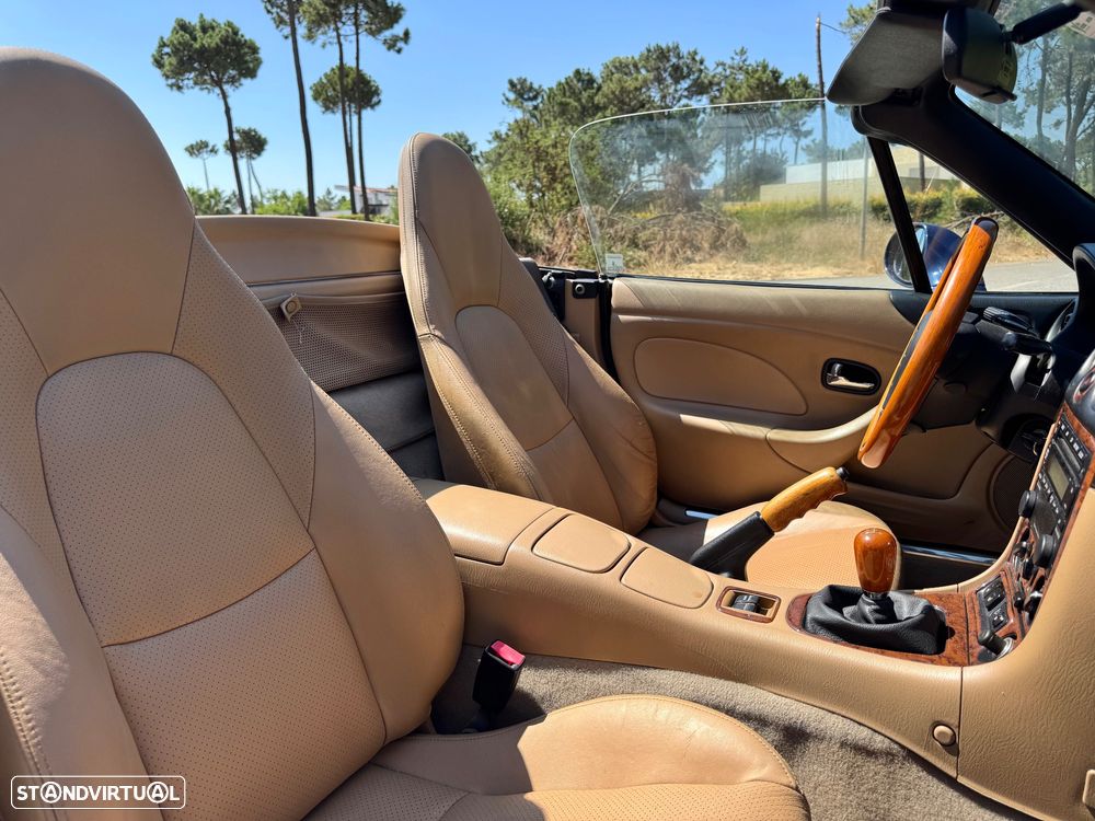 Mazda MX-5 1.6 16V - 8