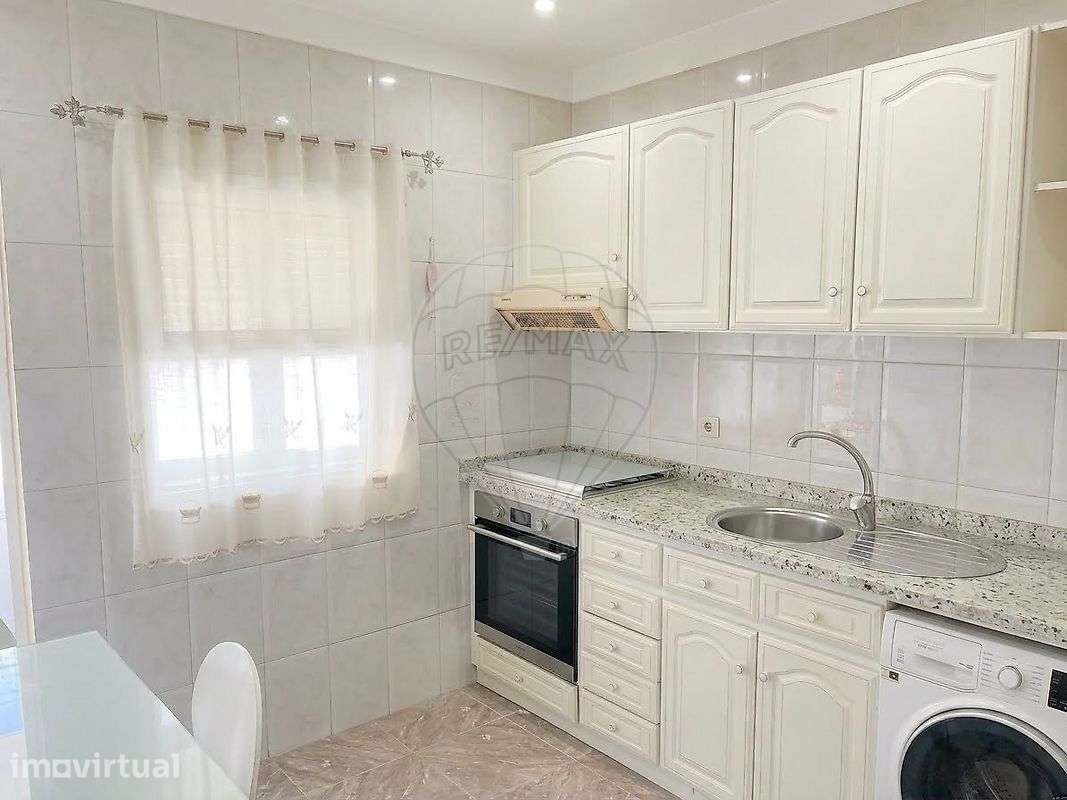 Apartamento T1 para venda - Grande imagem: 2/6