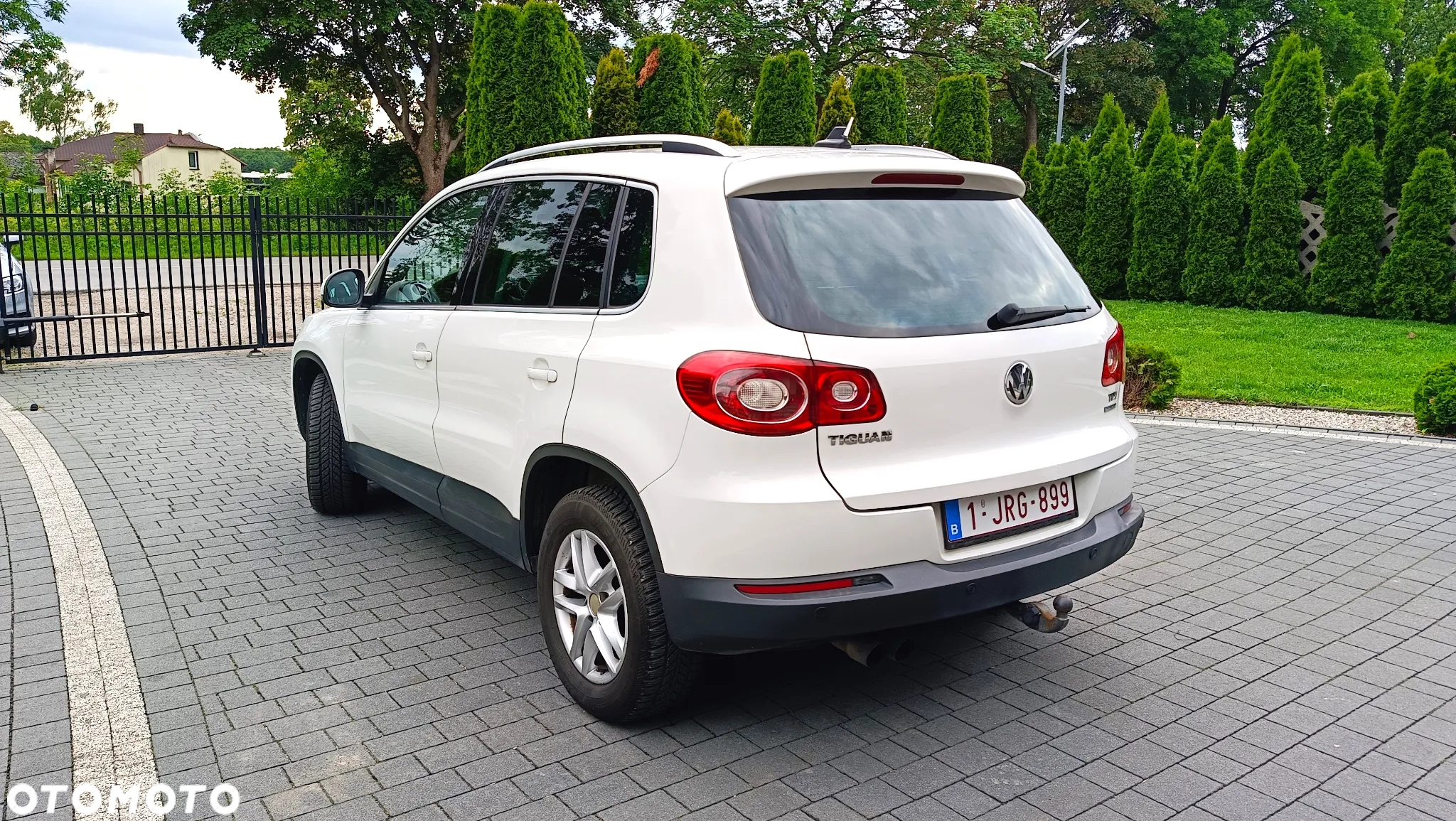 Volkswagen Tiguan - 4
