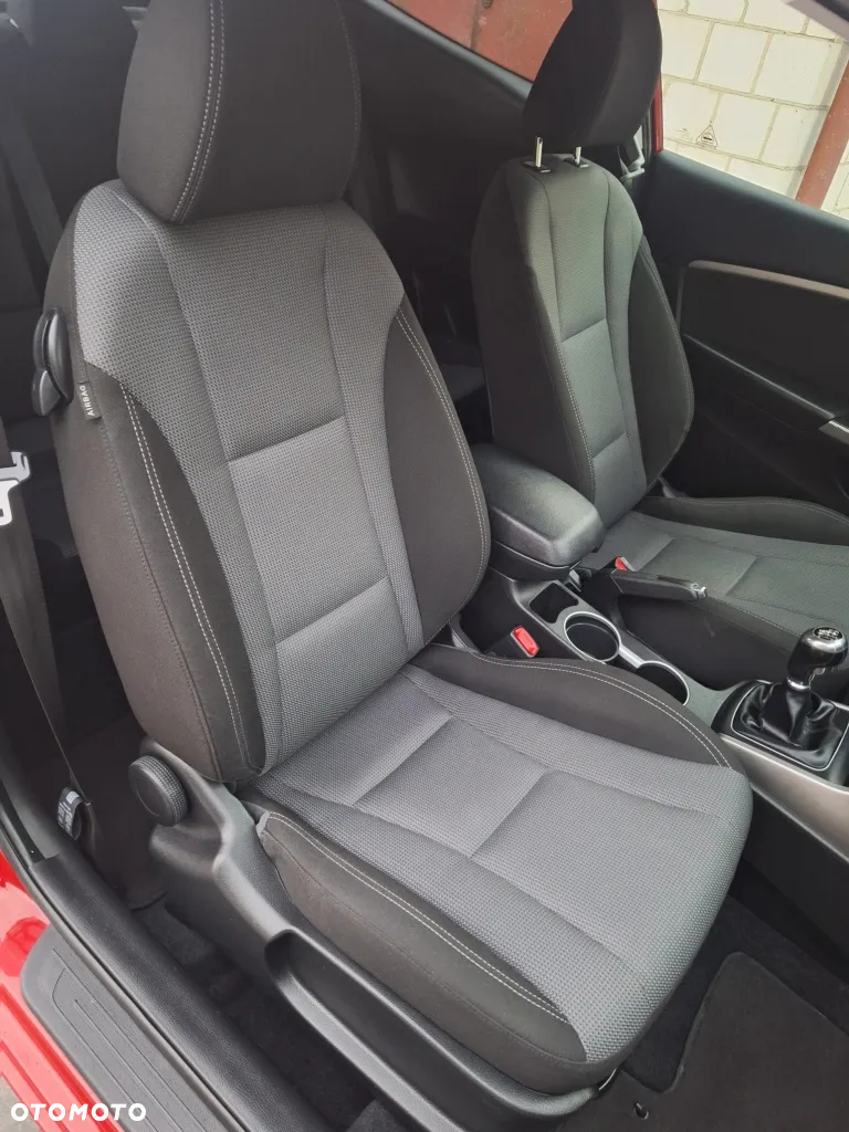 Hyundai i30 1.6 GDI BlueDrive Premium - 9