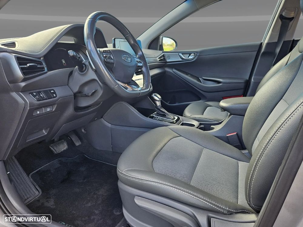 Hyundai Ioniq 1.6 GDI HEV Pack Plus - 26