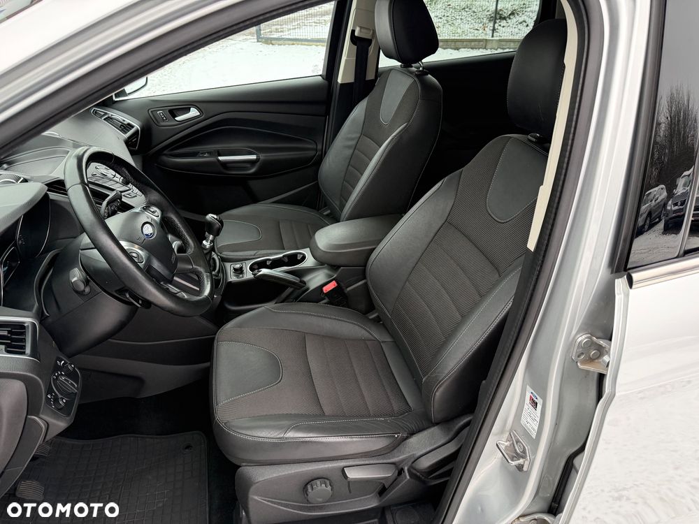 Ford Kuga 2.0 TDCi 4x4 Champions Edition - 18