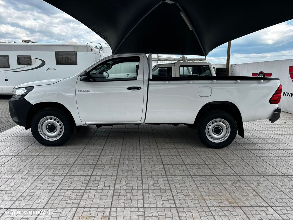 Toyota Hilux - 5