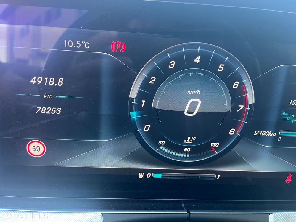 Mercedes-Benz E - 15