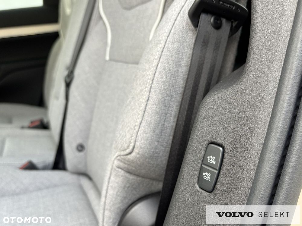 Volvo EX90 - 24