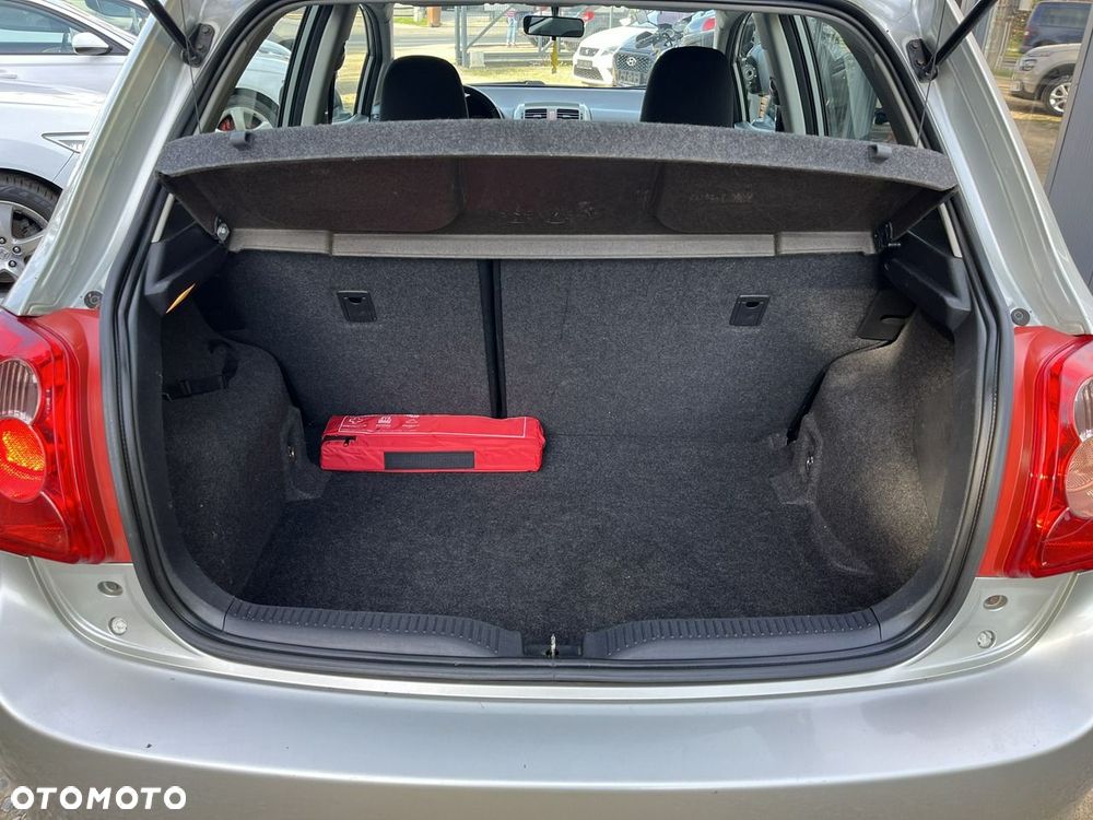 Toyota Auris - 22