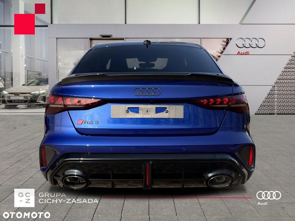 Audi RS3 Limousine - 4