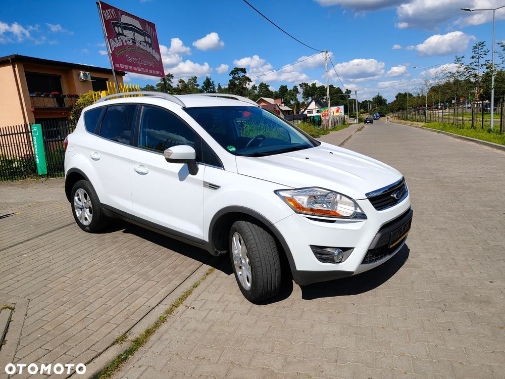 Ford Kuga 2.0 TDCi 2x4 Titanium - 6
