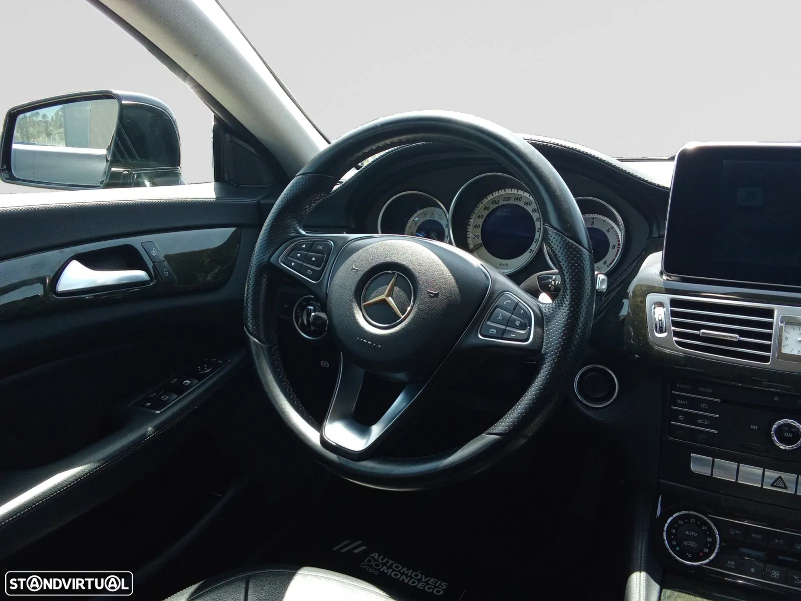 Mercedes-Benz CLS 350 BlueTEC - 12