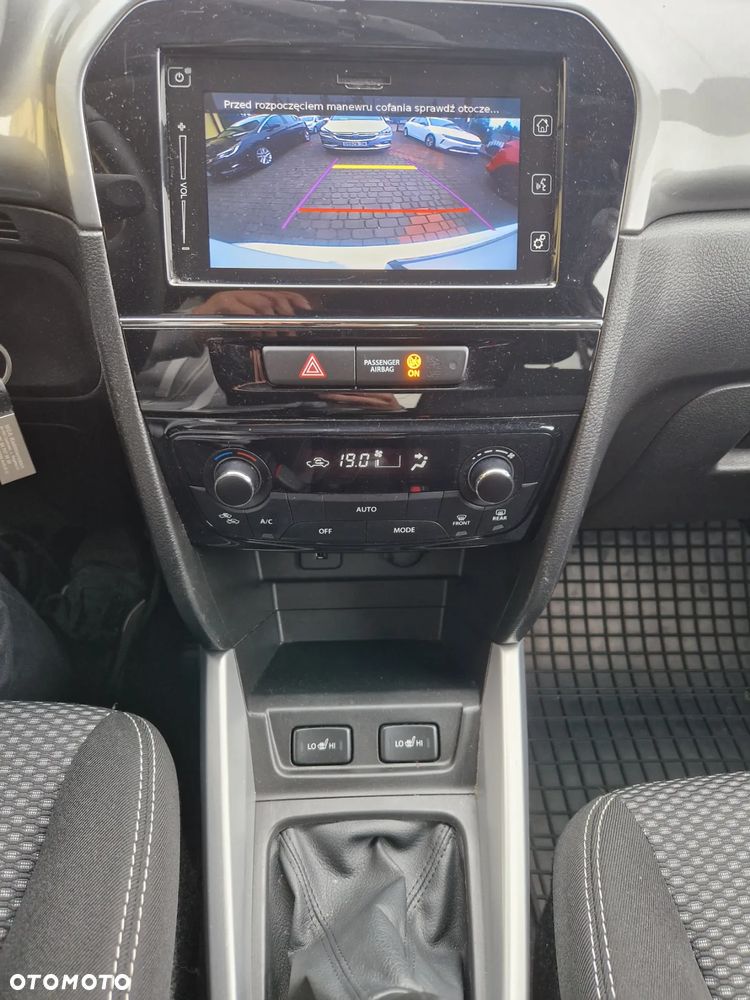 Suzuki Vitara 1.6 Premium 2WD - 19