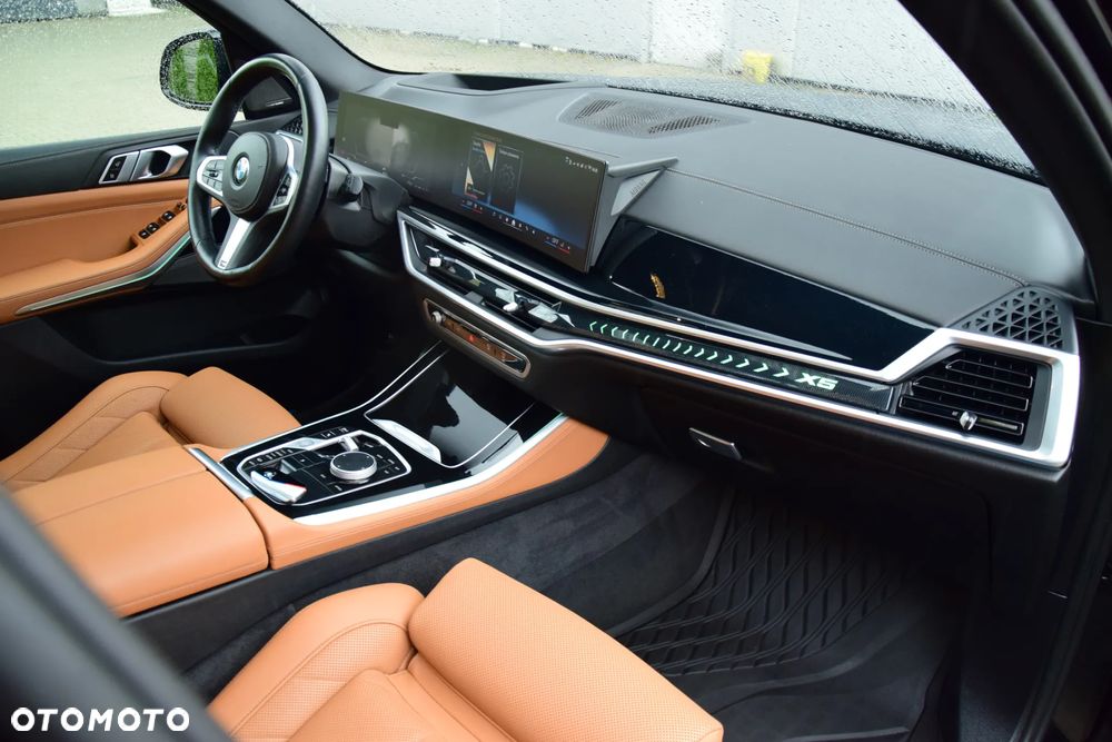 BMW X5 xDrive30d mHEV M Sport sport - 25