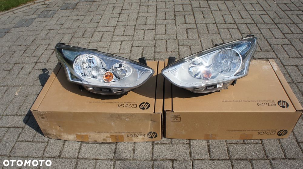 PRZEDNIA LEWA PRAWA LAMPA FORD B-MAX B MAX