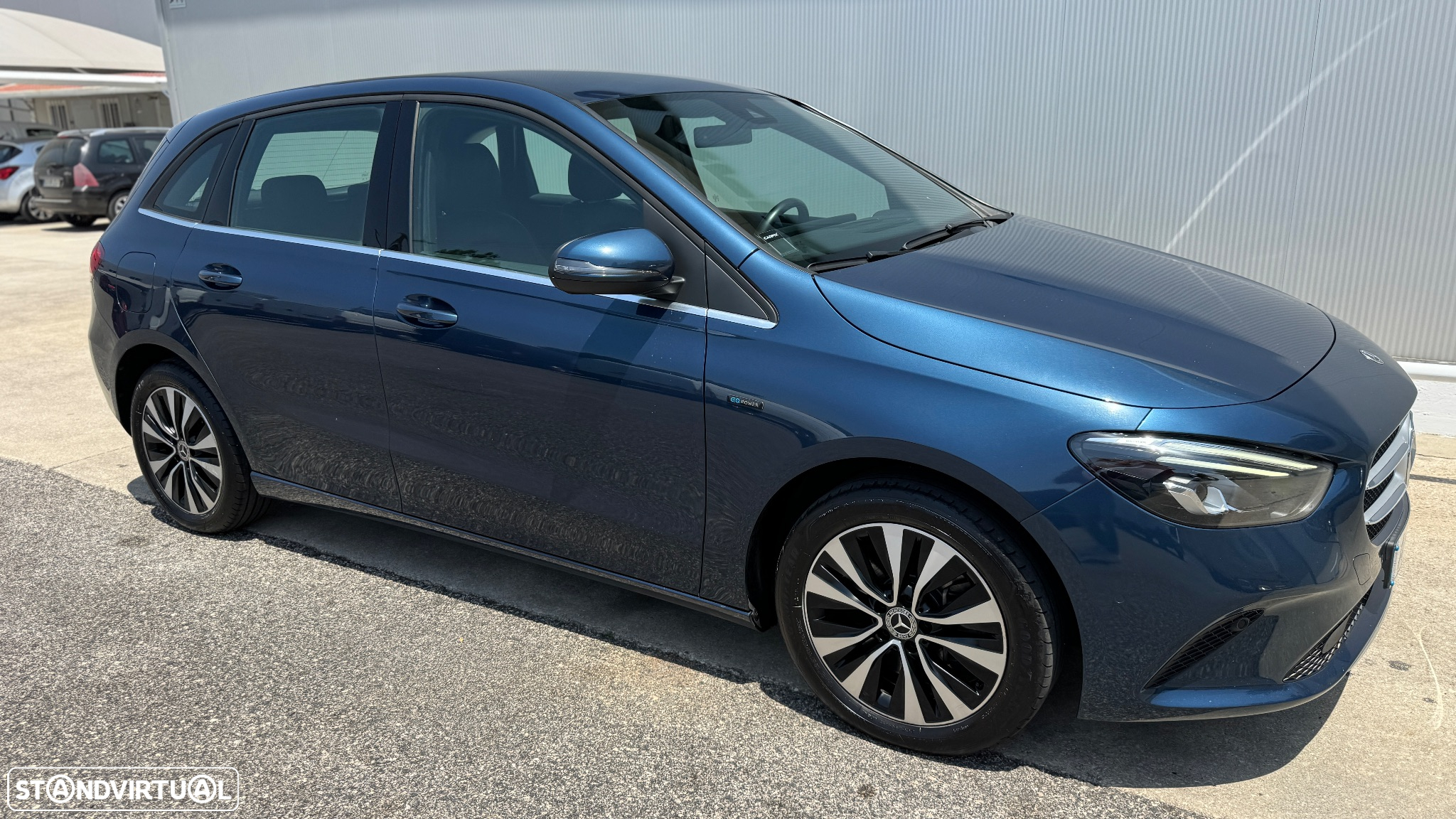 Mercedes-Benz B 250 e Style Plus - 17