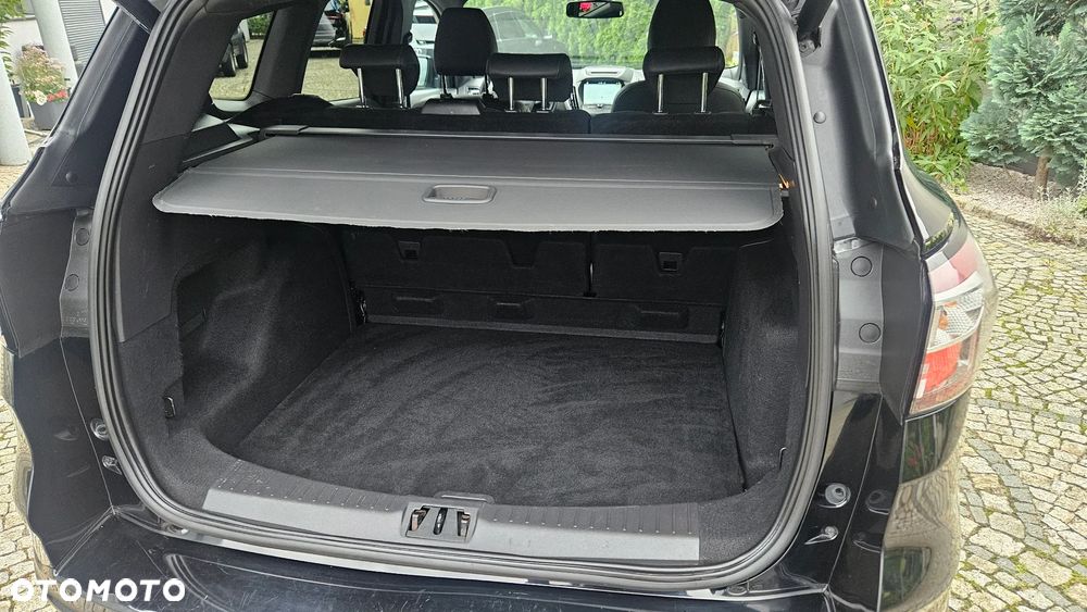 Ford Kuga 2.0 TDCi 2x4 ST-Line - 12