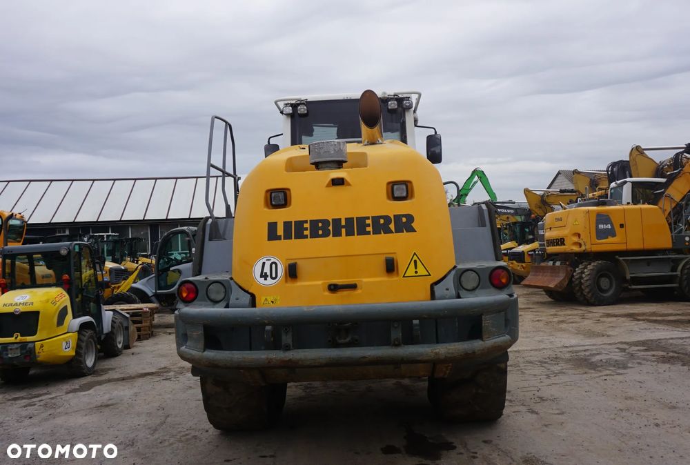 Liebherr L 550 - 4