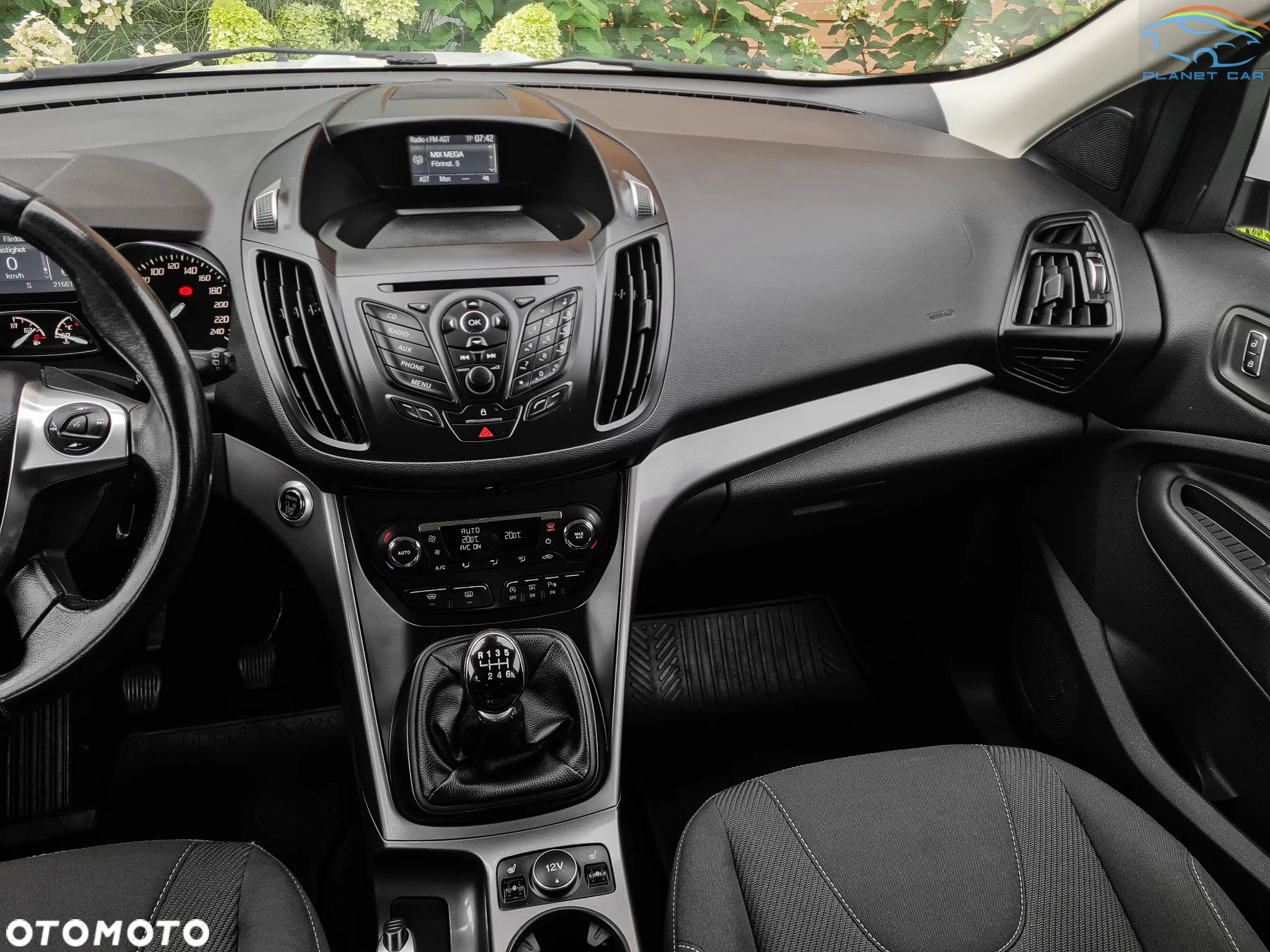 Ford Kuga 2.0 TDCi 4WD Titanium - 22