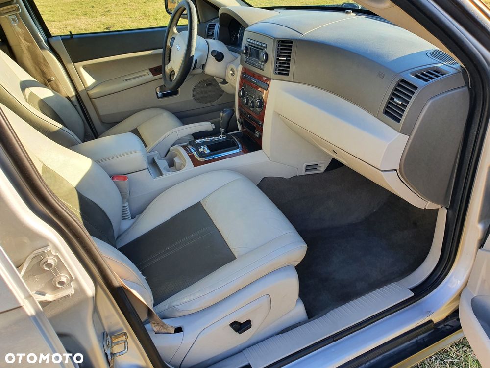 Jeep Grand Cherokee 5.7 V8 HEMI Automatik Limited - 9