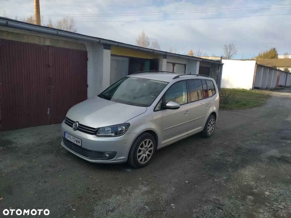Volkswagen Touran 1.6 TDI DPF BlueMot Comfortline - 5