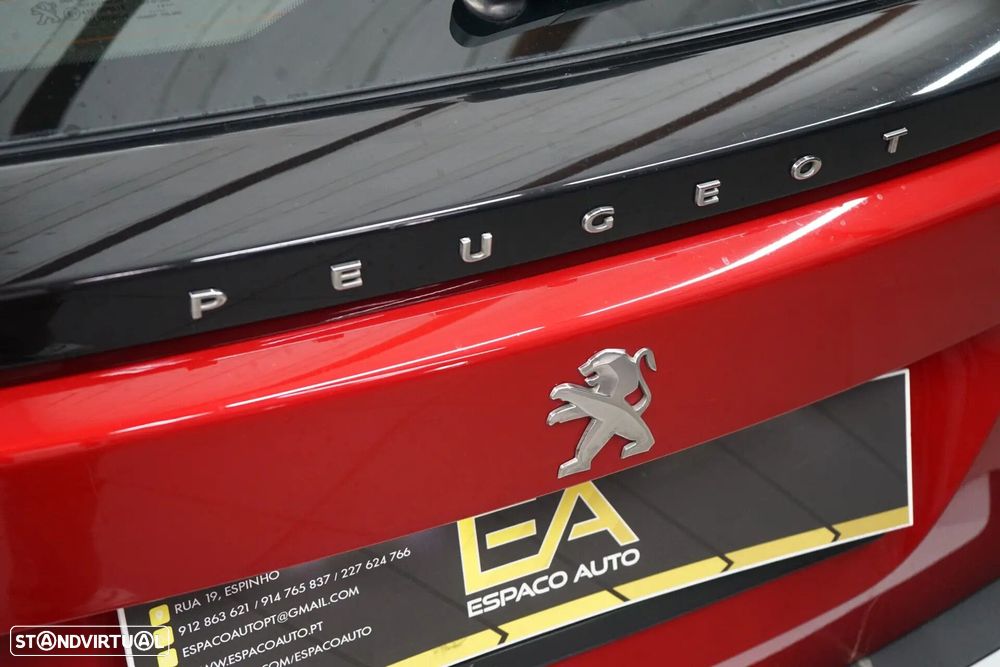 Peugeot 2008 1.2 PureTech Allure Pack - 14