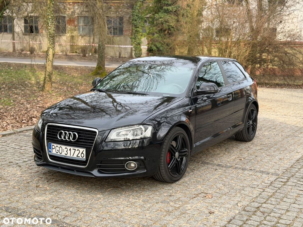 Audi A3 3-drzwiowe 2.0 TDI DPF Ambition S tronic - 1
