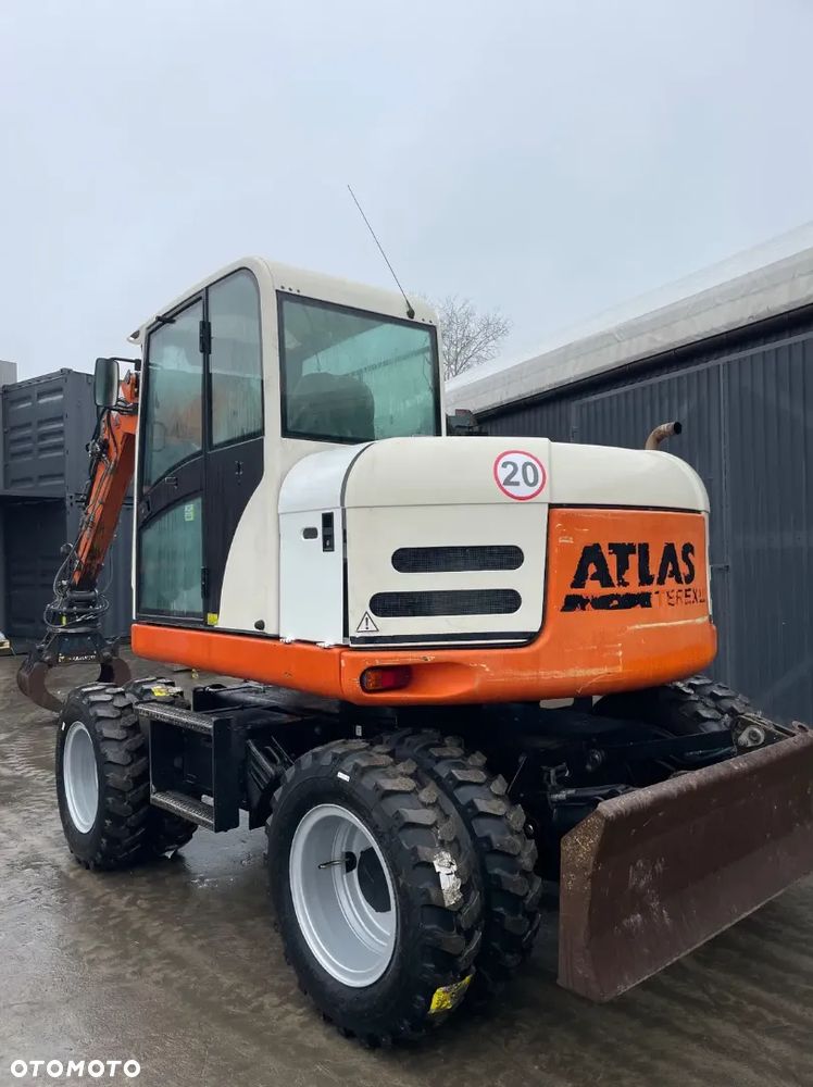 Terex - 4