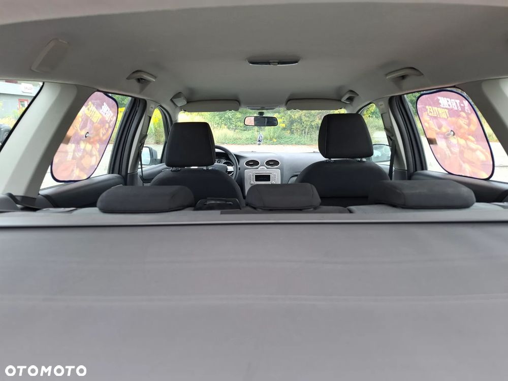 Ford Focus 1.6 Comfort - 14