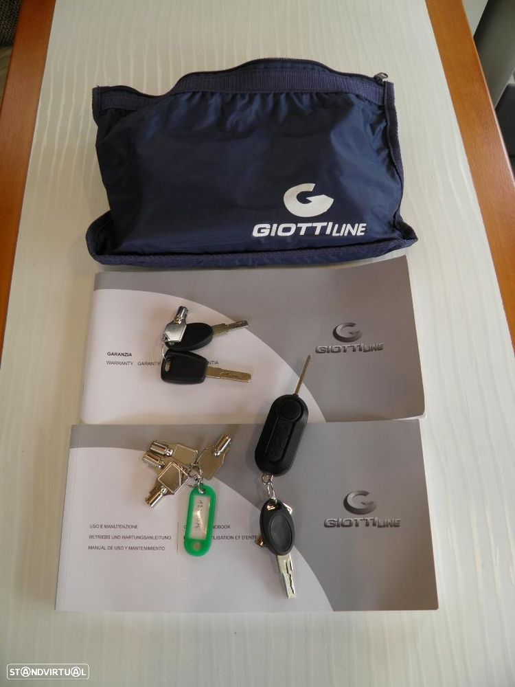 Giottiline G-Line 938 (Cama central) - 33