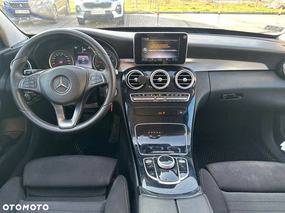 Mercedes-Benz Klasa C 220 (BlueTEC) d T 7G-TRONIC - 7