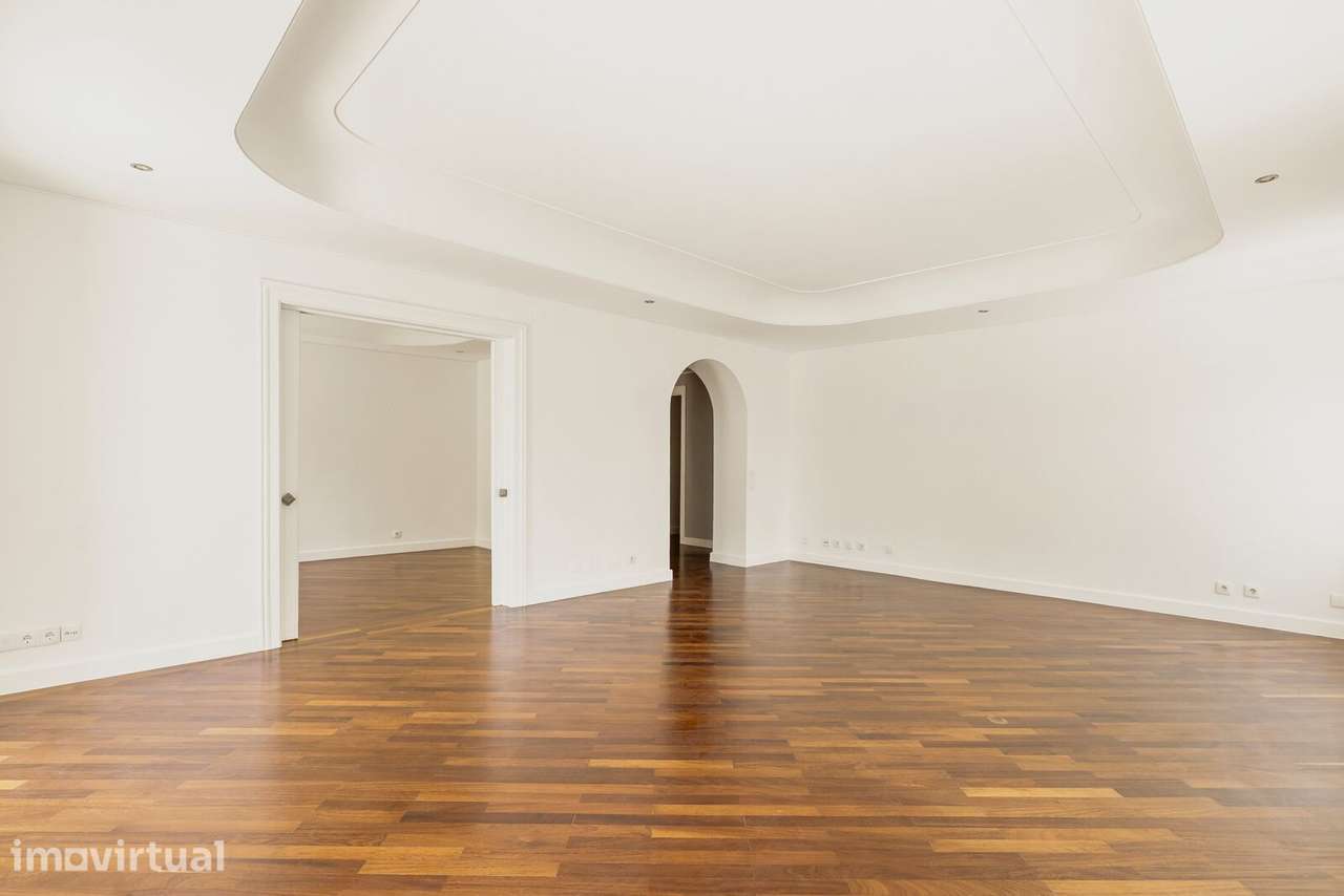 Apartamento T4 com piscina, Necessidades, Lisboa - Grande imagem: 5/25