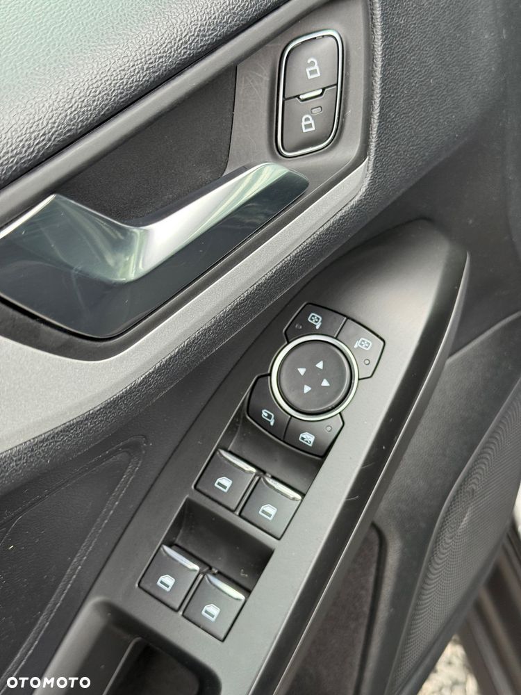 Ford Focus 2.0 EcoBlue Titanium X - 23