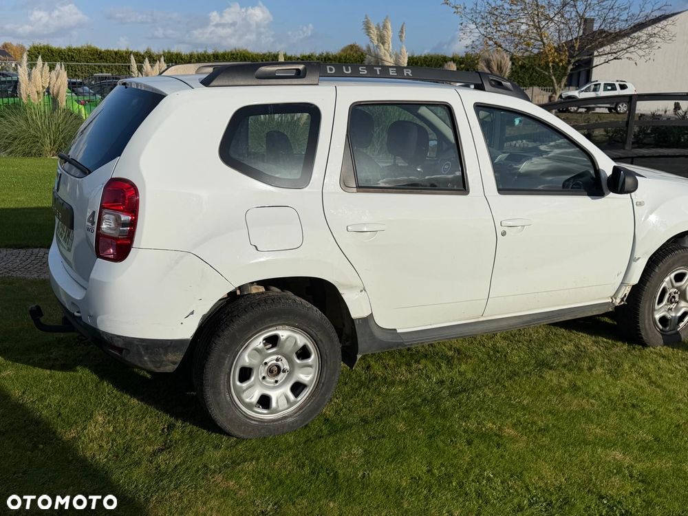 Dacia Duster 1.5 dCi Laureate 4x4 - 6