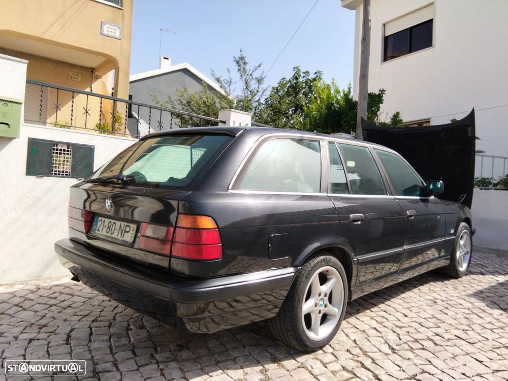BMW 525 tds Touring - 1