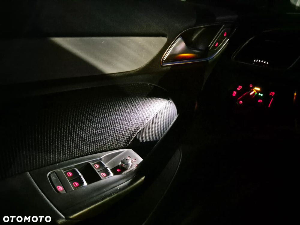 Audi Q3 2.0 TDI Quattro S tronic - 14