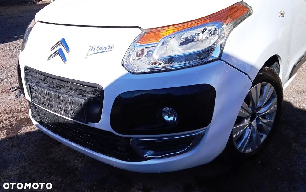 Zderzak przód Citroen C3 Picasso 1.4 VTI 2011 Benzyna lak. EWPB - 1