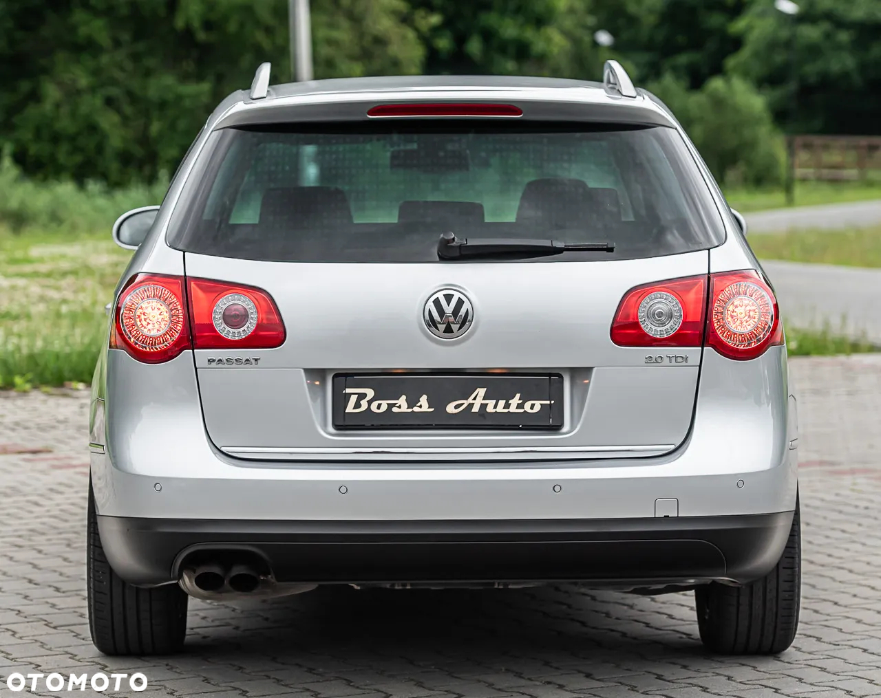 Volkswagen Passat 2.0 TDI Sportline - 11