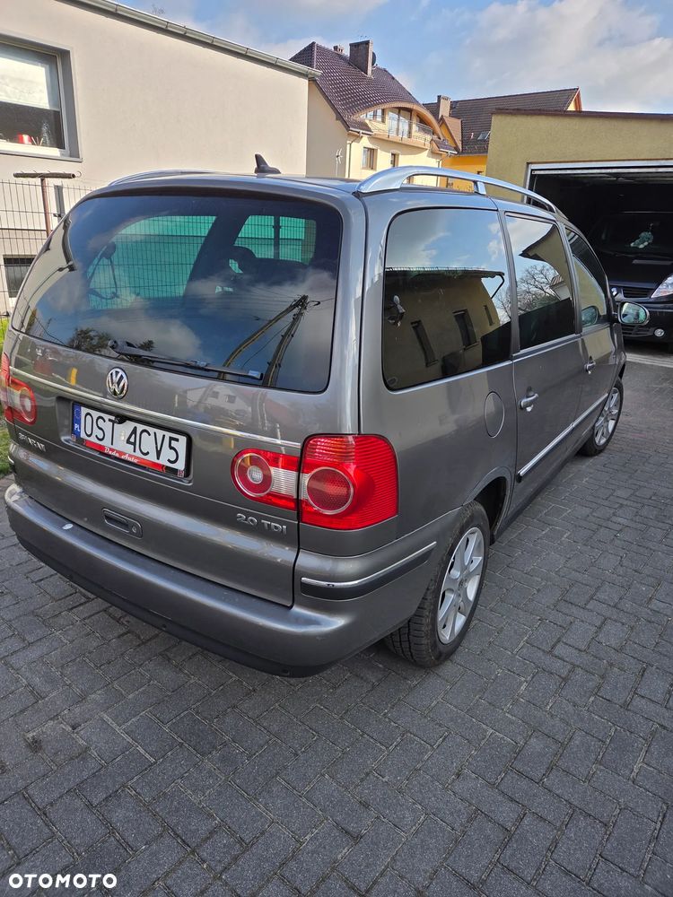 Volkswagen Sharan - 4