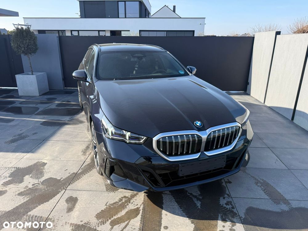 BMW Seria 5 520d - 12