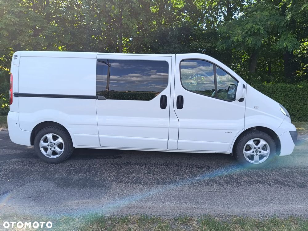 Opel Vivaro L2H1 2.9t - 7